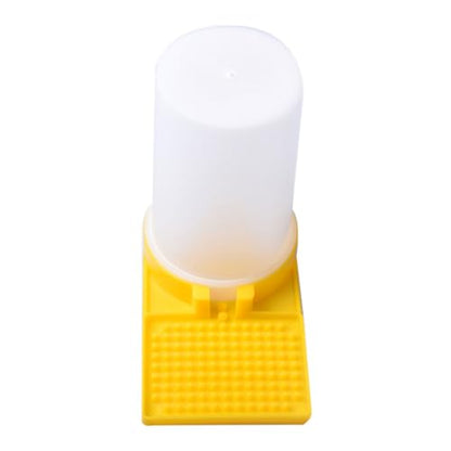 Zerodeko Bee Entrance Water Feeder, Plastic Beehive Watering Station, Easy to Install, Lightweight for Hive Beekeeper Equipment, 5.20 X 5.91 X 3.31 in