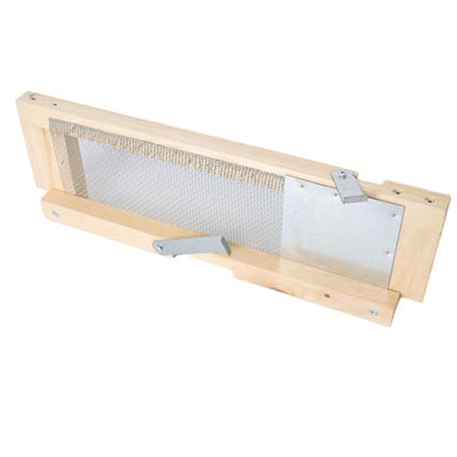 Lehman's Stoney Acres Robbing Screen for Beehive, Beekeeping Equipment to Prevent Hive Robbing, Easy to Install, Fits 10-Frame Langstroth Hives