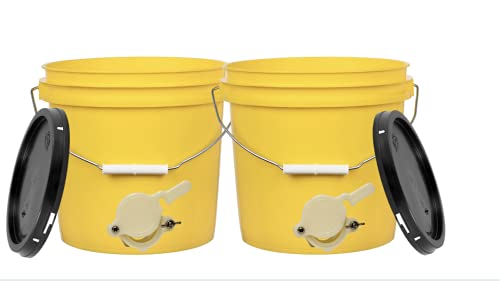 House Naturals Honey Food Grade 2 Gallon Bucket with Honey Gate for Beekeeping and Lid (Pack of 2) Made in USA