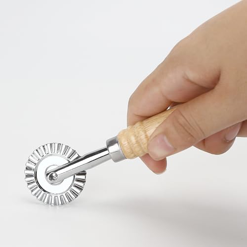 2PCS Pizza Cutter Wheel Roller, 16cm/6.3" long, Zinc Alloy Crinkle Cutter Maker Set with Long Wooden Handle for Making Pasta Ravioli Noodles Dumpling Lace Pastry Pies Fluted Cracker for Kitchen Travel