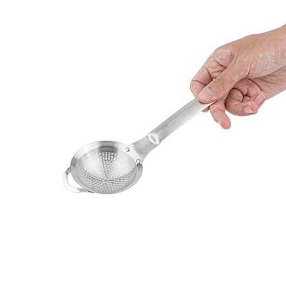 Restaurantware Fine Mesh Strainer - 1 Count - Met Lux 8.27" x 3.15" Stainless Steel Fine Mesh Sieve, Adjustable Tilt Strainer, Hanging Hole, Easy to Clean - Sieve For Flour and Juice - size: 8.25" x 3.25"