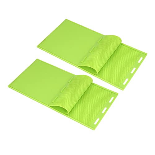 Luqeeg 2Pcs Beeswax Press Sheet, Silicone Beehive Basis Press Sheet - Honeycomb Sheets Making - Beehive Wax Press - Beekeeping Supplies, Green