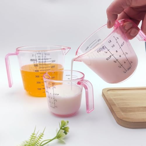 Plastic Measuring Cup Clear Graduated Measuring Cups Plastic Mug with Spout and Handles Ounce and Ml Cup Marking for Recipe Ingredient, Flour, Water, Liquid (2 ½ cup 600ml pink)