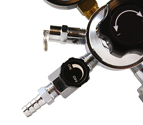SÜA - CO2 Regulator for Beer and Soda Keg and Dispensing System - CGA-320 - With Relief and Shut-Off Valve