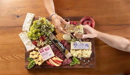 Farmers Market Meat & Cheese Gift Basket, Gourmet Charcuterie Food Gift Box with Summer Sausage, Wisconsin Cheese, Crackers, Honey and Mustard, Keto Friendly Snack Assortment for Holidays & Father’s Day