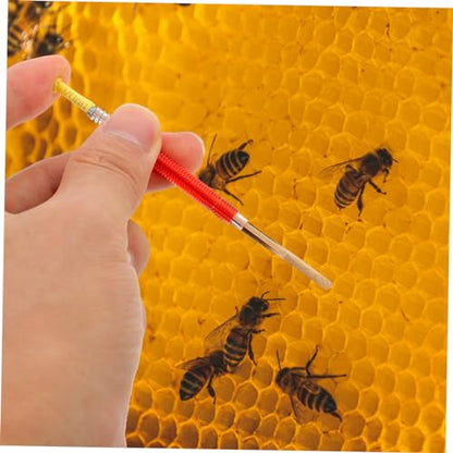 LIOOBO 2Pcs Beekeeping Hive Tool Durable Bee Grafting Needle Moving Needle Essential for Queen Rearing Non Slip Handle for Easy Use