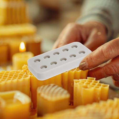 UPKOCH Silicone Beeswax Queen Rearing Mold Beekeeping Grafting Kit Small Size Bee Equipment for Winter Hive Management and Honey Production