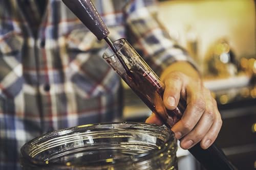 Master Vintner - Beginner Weekday Wine Making Kit Pinot - Noir - color: Pinot Noir
