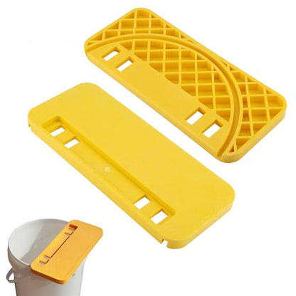 XICHENGSHIDAI Honey Uncapping Holder for 5 Gallon Bucket, Frame Rest | Supports a honey frame over a standard 5-gallon bucket; grooved scraper edge directs wax cappings and honey into the bucket.