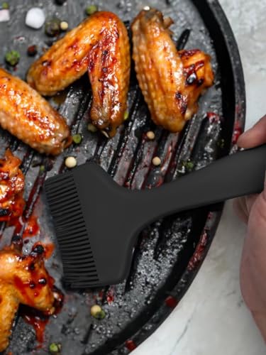 2 Pcs Of Silicone Basting Brushes Heat Resistant Pastry Brush Oil brush BBQ Grill Brush Set One-Piece Design, Suitable For Barbecue Oven Teppanyaki Kitchen Cooking Easy Clean Black - color: Black