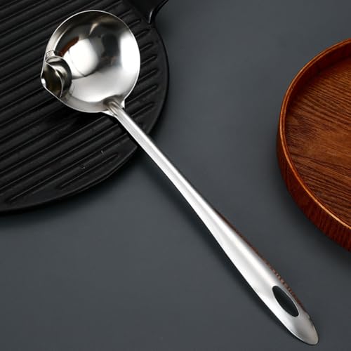 2pcs Stainless Steel Soup Ladle with Pour Spout Fat Separator Strainer Oil Skimmer for Cooking and Serving Household Kitchen