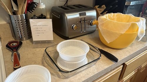 3 pcs Medium Cheese Mold for Cheese Making 1/2 qt - Soft Cheese Molds - Homemade Cheese Making Supplies - Moldes Para Queso Fresco o Panela Casero. White (Marshmallow White) - color: Snow White