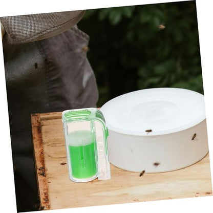 Sosoport 2pcs Marking Bottle Convenient Queen Rearing Tool for Beekeepers Plastic Bee Cage for Easy Identification Lightweight and Portable Beekeeping Accessory