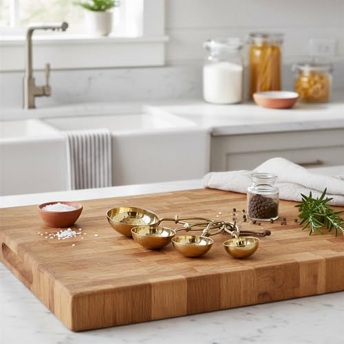 Creative Co-Op Set of 4 Hammered Stainless Steel Scoops, Gold Finish - color: Brass