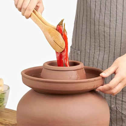 Traditional Chinese Porcelain Pickle Jar, Thickened Ceramic Fermentation Crock Pickling Pot,Fermenting Jar with Water Seal Airlock Lid Stoneware Fermenter for Kimchi 2.5KG*1