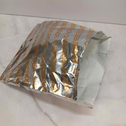 Large Foil Cheeseburger Sandwich Bags - Grease Resistant, Keeps them Hot - Words in Yellow say - "Cheeseburger", 25 Count - color: YELLOW - Cheeseburger