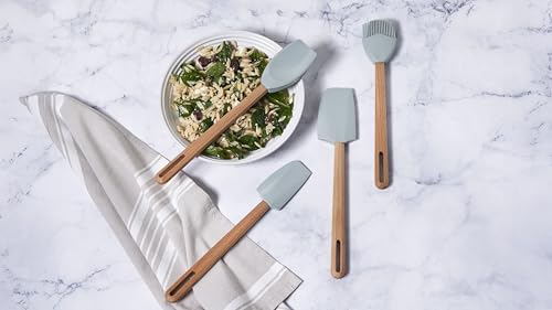 Le Creuset Silicone Signature Basting Brush, Sea Salt - color: Sea Salt