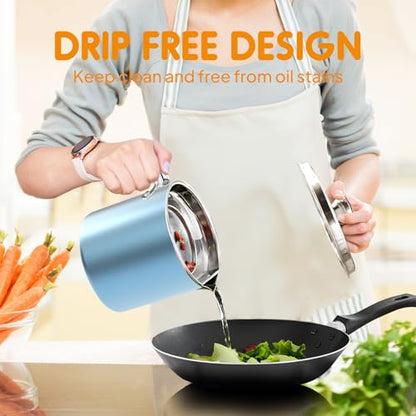 Chihee Grease Container Stainless Steel 2L / 67.6 fl oz Fine Mesh Strainer | Easy to Clean Large Spout Bacon Grease Saver Cooking Oil Keeper Stoarge Can with Dust-proof Lid Non-slip Tray Kitchen Frying - color: Azure(2L)