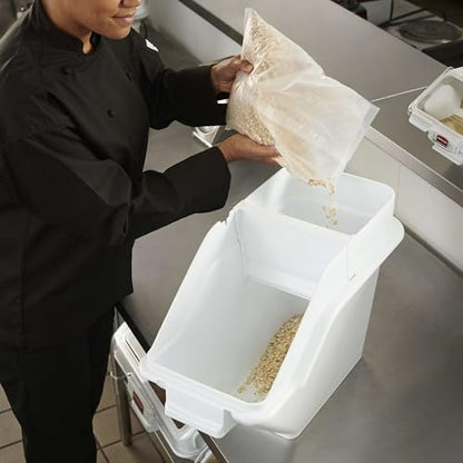 Rubbermaid Commercial Products ProSave Shelf Food Ingredient Bin with Scoop 100-Cup White Kitchen Food Storage Sugar/Grains/Rice/Baking Supplies