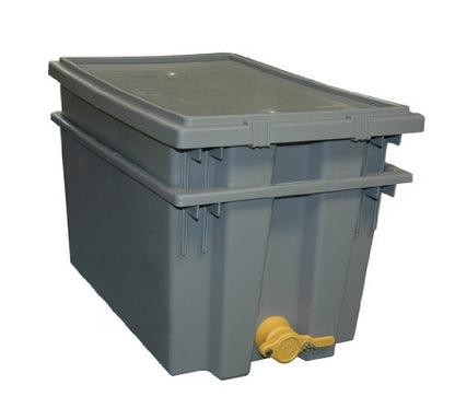 Mann Lake, Plastic Uncapping Tank, Gray, Multi-Purpose Honey Extraction & Straining Solution, Durable Polyurethane Build, Honey Gate Included