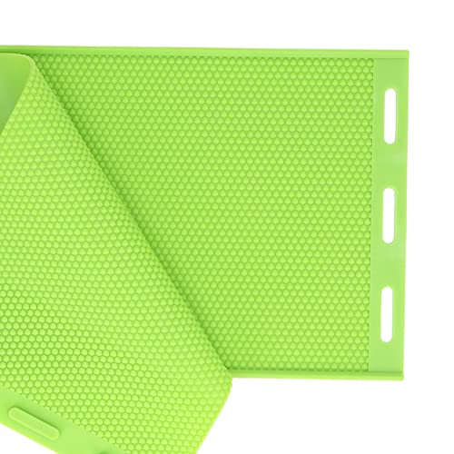 2Pcs Beeswax Press Sheet, Silicone Beehive Basis Press Sheet - Honeycomb Sheets Making - Beehive Wax Press - Beekeeping Supplies, Green