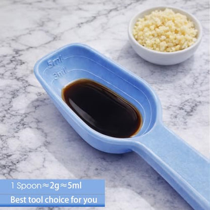 Silicone Garlic Peeler Tube Roller with Brush, 2-in-1 Kitchen Gadget Set, Measuring Spoon with Cleaning Brush (5ml & 3ml) and Silicone Garlic Peeler, Easy-Clean Kitchen Utensils with Hanging Loops - color: Peeler+ Spoon