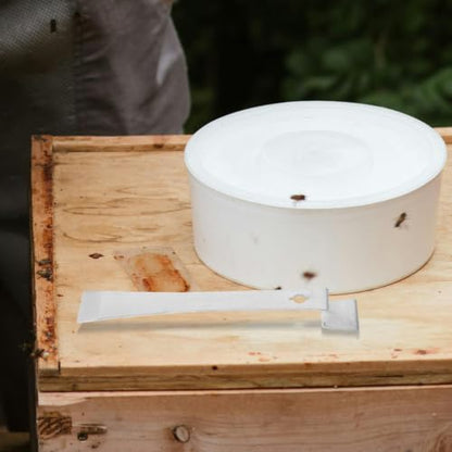INOOMP Beekeeping Hive Tool Beekeeper Scraper Equipment Stainless Steel with Curved Scraper for Scraping Beeswax and Propolis and Prying Screws, Silver for Hive Frame Cleaning