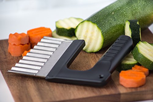 Fox Run Wavy Vegetable/Cheese Slicer, Stainless Steel, 1 x 4 x 5.25 inches - color: Metallic
