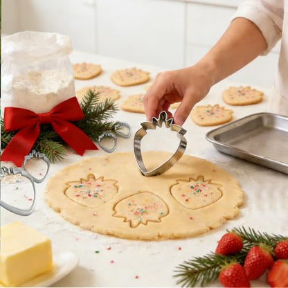 Strawberry Cookie Cutter Fruit Vegetbale Biscuit Cutters for Valentines Day Birthday Summer Christmas New Year Party DIY Baking Mold, Pack of 5 - style: Strawberry 5pcs
