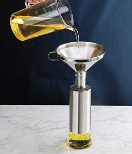 New Star Foodservice Stainless Steel Funnel with Detachable Strainer Filter, 5-Inch, Silver, Heavy-Duty Kitchen Funnel for Liquids, Oils, Sauces, Broths, and Canning
