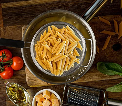 8" Large Fine Mesh Strainer with thermo plastic rubber handle - Sieve Fine Mesh Stainless Steel - Ideal to Strain Pasta, Quinoa and Rice. - size: 8 inch