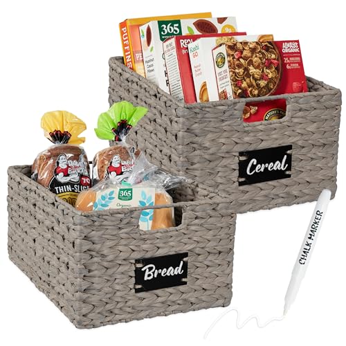 Best Choice Products 식료품 저장실 바구니 40.6 x 30.5cm(16 x 12인치) 워터 히아신스 보관 바구니 2개 세트, 손잡이가 달린 우븐 고리버들 주방 정리함, 칠판 라벨 분필 마커 포함 - 그레이 - color: 회색., size: 12x16x8in
