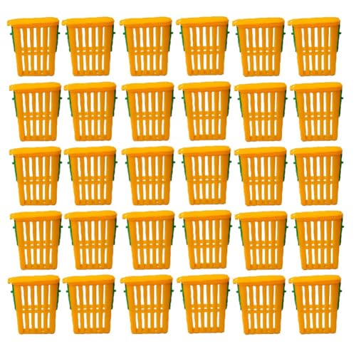 New Queen Bee Cage Beekeeper Plastic Bee Isolator Clip Beekeeper Breeding Tools for Indoor & Outdoor Use