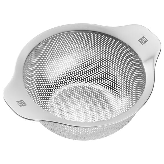 Zwilling 6.2-inch 18/10 Stainless Steel Strainer - size: 6.2-inch