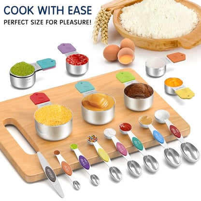 Magnetic Measuring Cups and Spoons Set, 5 Nesting Stainless Steel Measuring Cup Set with Easy to Read Markings, 7 Magnetic Measuring Spoons & 1 Leveler for Measuring Dry or Liquid Ingredients - style: A-Magnetic 13PCS