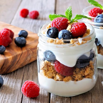 SHOWIN Overnight Oats Containers with Lids, 16oz Glass Jars with Lids 8 pcs, Apricot, Wide Mouth Mason jars for Salad, Yogurt, Snacks, Meal Prep - color: Camel, size: 16oz-8pc