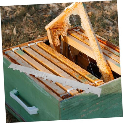 BESPORTBLE 2pcs Beehive Frame Spacers Metal Hive Divider for Beekeeping Lightweight and Easy to Install Prevents Frame Movement Essential Beekeeping Tool