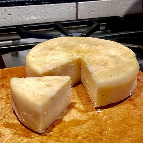 Dutch Style Hardwood Cheese Press by theMilkman®