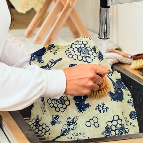 Bee's Wrap Beeswax Wraps for Food - Assorted 5 Pack of Beeswax Wraps - 2 Large & 3 Medium Wrap - Plastic Free Made in USA Reusable Natural Food Wrap - Honeycomb & Bees + Bears - style: 5 Pack (Honeycomb, Bees + Bears)