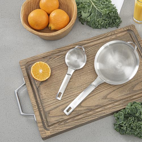Restaurantware Fine Mesh Strainer - 1 Count - Met Lux 8.27" x 3.15" Stainless Steel Fine Mesh Sieve, Adjustable Tilt Strainer, Hanging Hole, Easy to Clean - Sieve For Flour and Juice - size: 8.25" x 3.25"