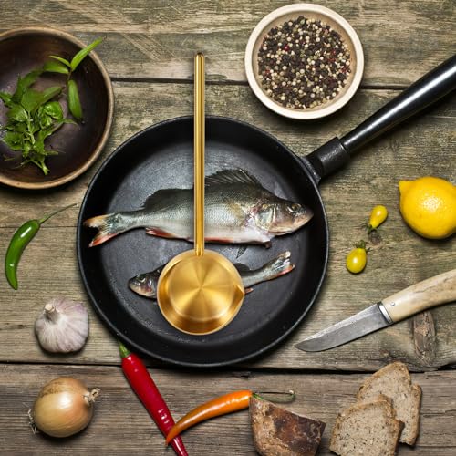 Hemoton Stainless Steel Oil Spoon 11 Inch Long Handle Mini Ladle for Precise Oil Pouring and Cooking 304 Steel Kitchen Utensil - size: 26.90X8.60X8.50CM