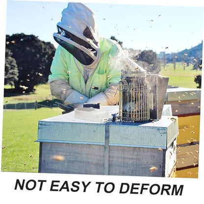 Generic Convenient Beehive Water Dispenser Easy Use Bee Feeding Device for Fresh Water Supply Essential Beekeeping Tool for Hive Maintenance and Care