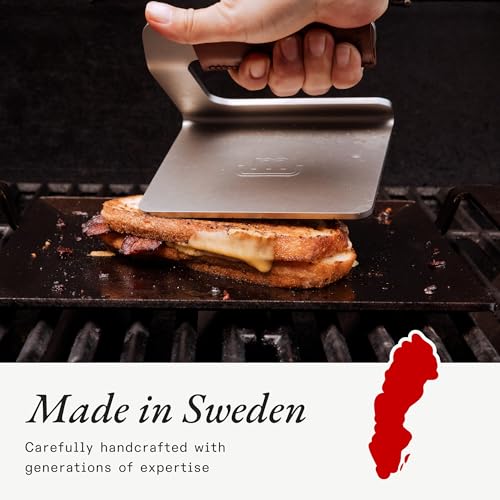Made In Cookware - Stainless Steel Grill Press - Removable Leather Handle Cover - Crafted in Sweden