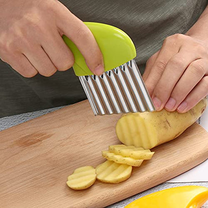 Luomorgo Stainless Steel Potato Crinkle Cutter Knife Set | 1 Fork Slicing Helper, 3 Carrot Wavy Knife, French Fry Slicer, Vegetable Wavy Chopper - color: Green & Pink & Blue & Orange
