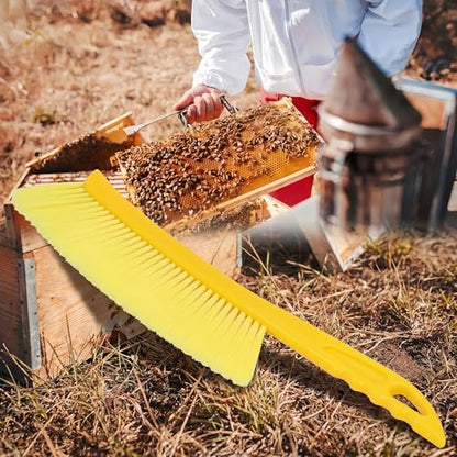 Beekeeping Brush for Beekeepers Bee Hive Supplies: Bee Brush with Soft Fibers Plastic Handle Beehive Cleaning Tool Bee Removal Beekeeping Equipment