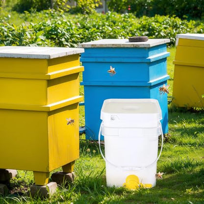 Baderke 3 Pack Plastic Honey Bucket with Gate 5 Gallon Bucket with Spigot Yellow Extractor Equipment Square Honey Bottles Beekeeping Harvesting Tool Beekeeping Supplies