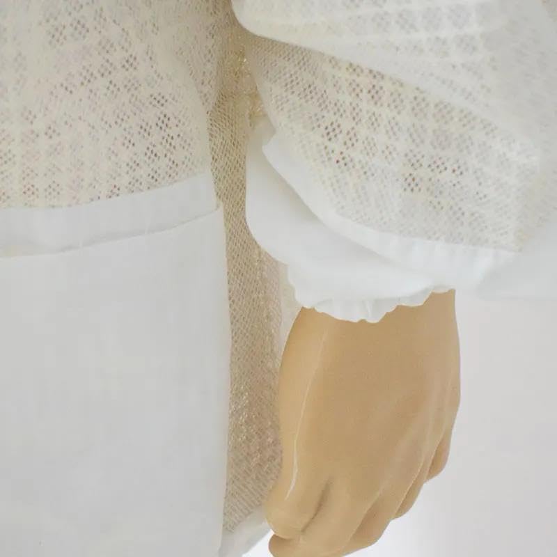 3 Layer Ventilated Beekeeper Jacket with Removable Veil Hood, Breathable Anti Bee Sting Beekeeping Jacket with Pockets, White Protective Gear for Men Women Beginner Professional, L - size: L