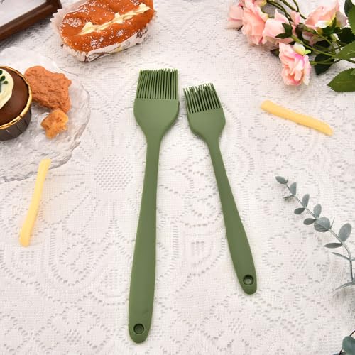 Kitchen Oil Paint Spread Brushes Set Pastry Food Basting Brush for Cooking Barbecue Baking Green Dishwasher Safe Silicone Oil Butter Sauce Brush 2Pcs Heat Resistant Food Brushes Kit - color: Green