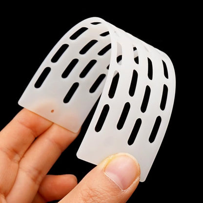 20/40pcs Anti Escape Bees Queen Plastic Spacer Frame Beehive Blocker Barrier Sheet Nest Door Apiculture Tool Equipment - size: 40pcs