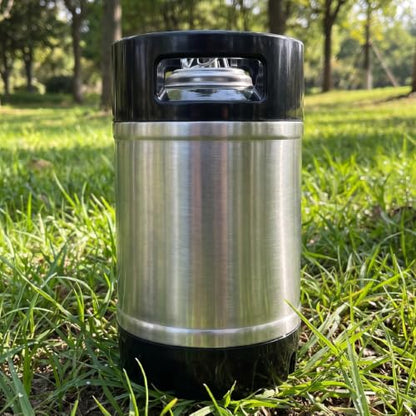 2PCS 2.5 Gallon Corny Keg Ideal for Brewing Party Home Ball Lock Keg | 304 Stainless Steel, Dual Rubber Handles Rubber Bottom, Portable Ball Lock Beer Dispenser Lid Fittings,NSF Certification